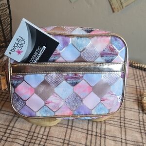 Multicolor Cosmetic Organizer